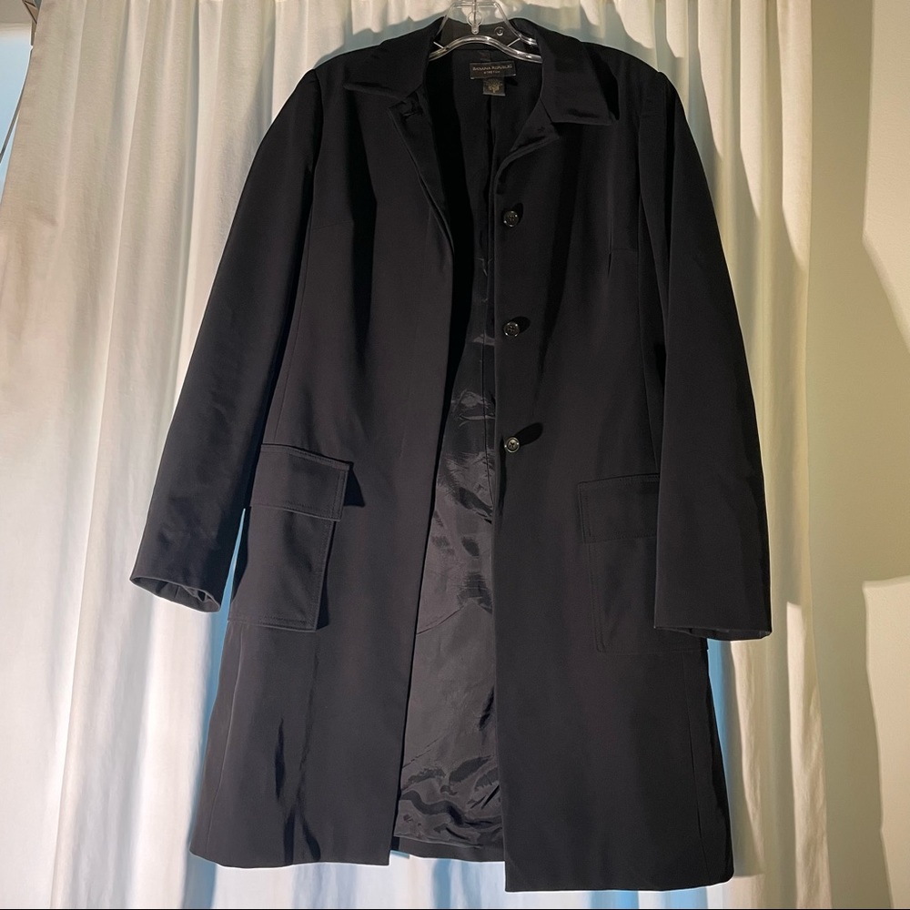 Banana Republic Stretch Black Peacoat w/ Black Lining Small. Excellent Condition